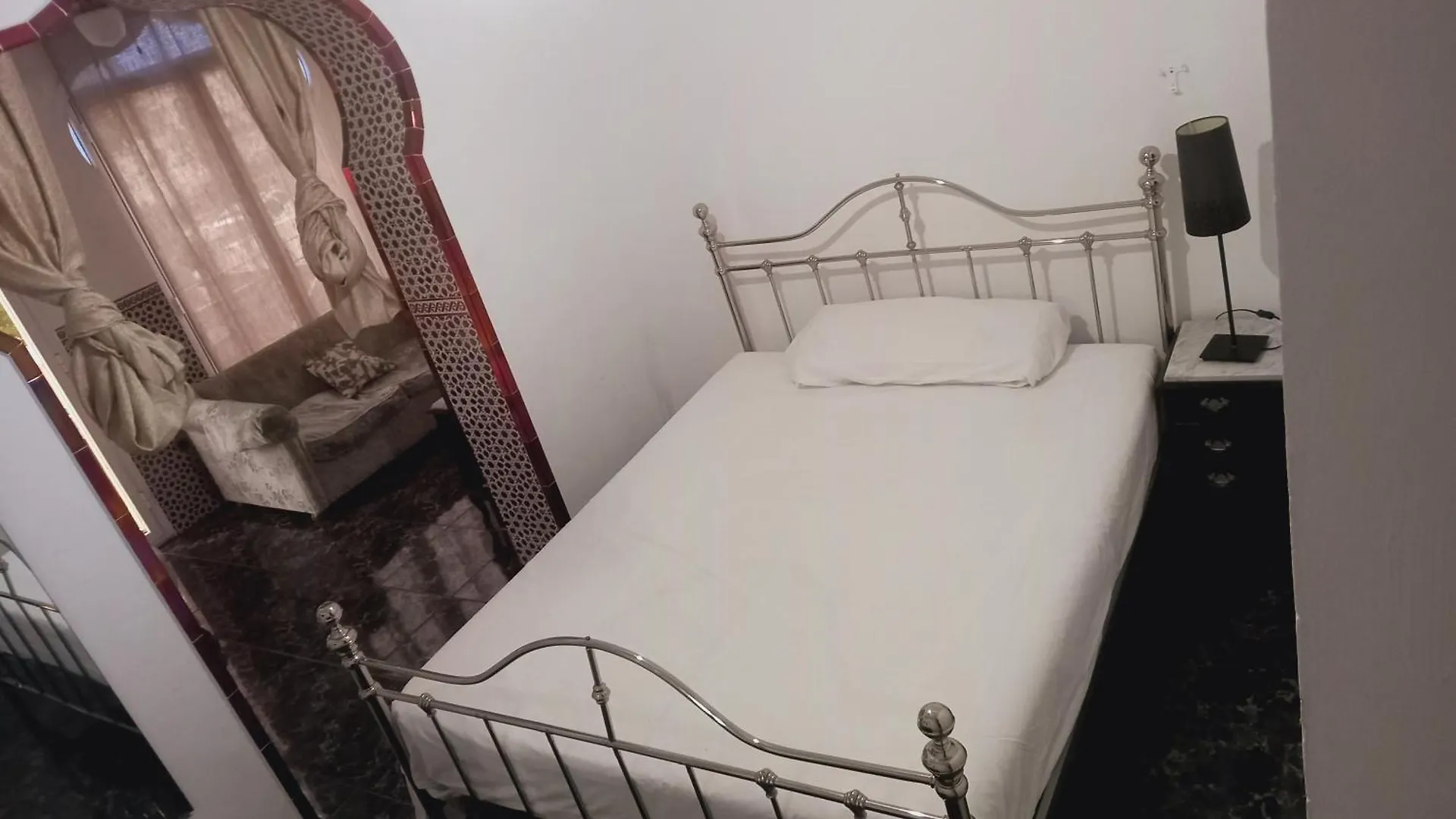 Πανσιόν Estrella Lounge Ξενοδοχείο Benalmádena